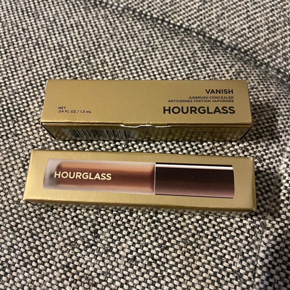 Hourglass Vanish Airbrush Concealer 1.3ml mini size: 10 brandy